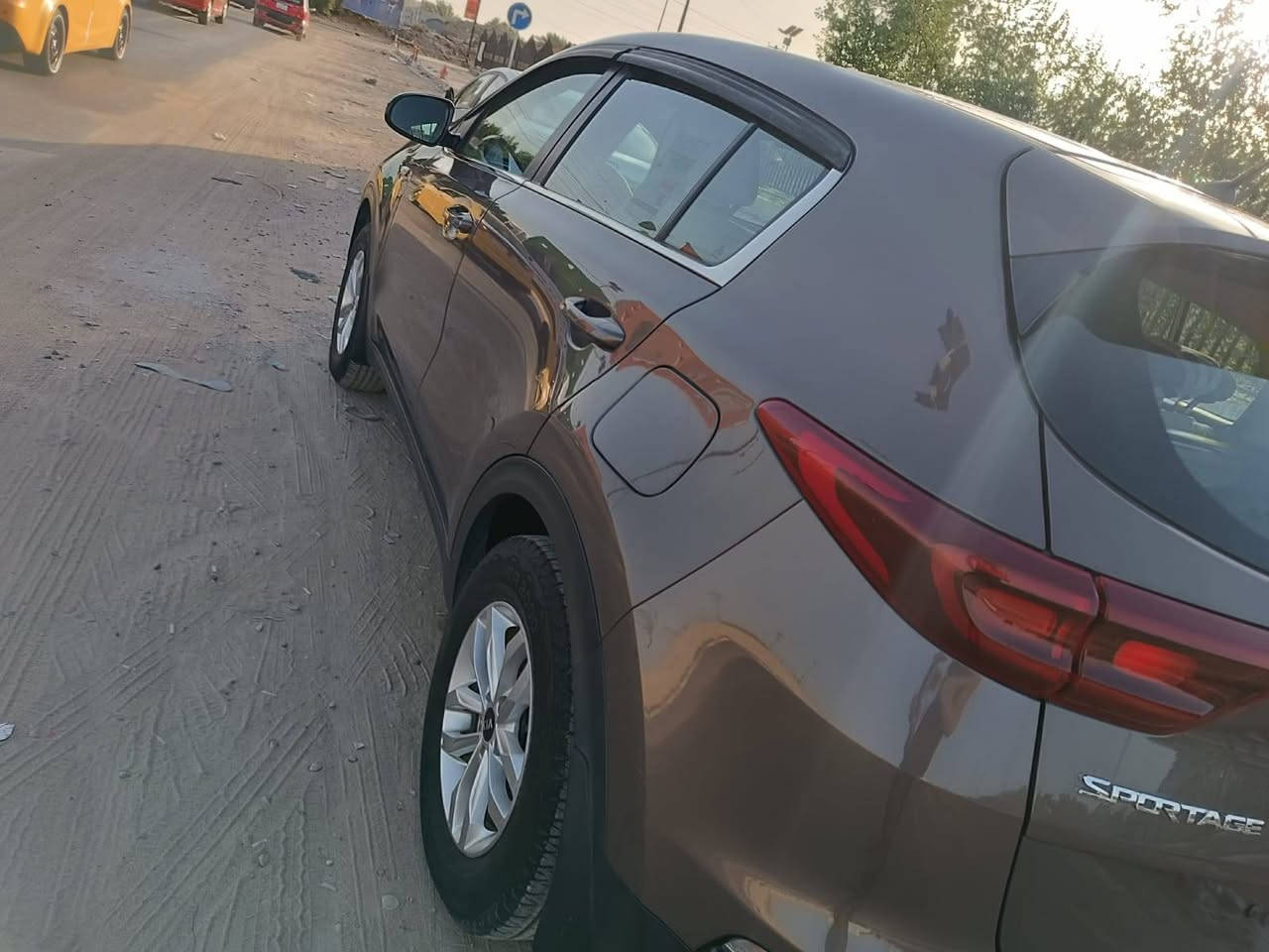 السلام عليكم  سياره خليجي موديل عشرين رقم  بغداد باسمي مكفولة من الصبغ والضربة السعر ١٨٨ وبيها مجال الاتصال +964 773 903 0350
+964 784 942 1242
