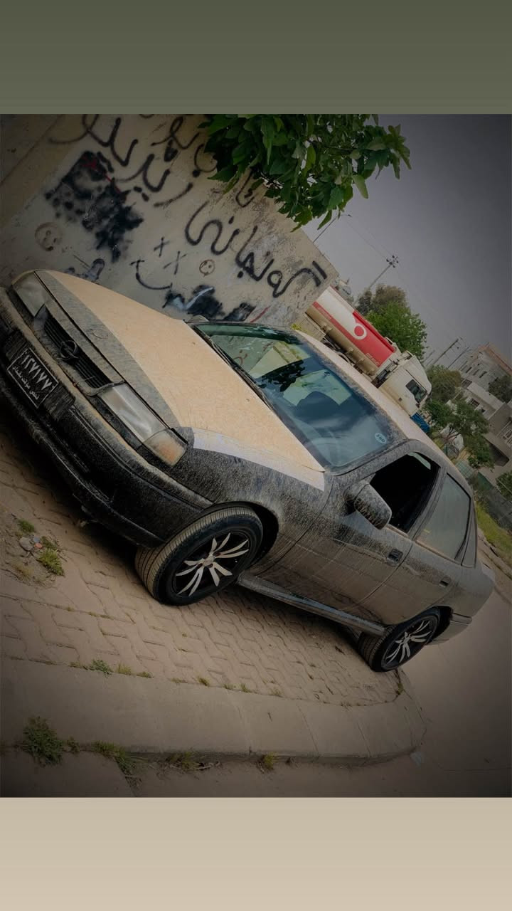 ئؤپل مه كينه ١٦ 

گير مه كينه. به شه رت  
ئارم ً.  موس برا وه ئه وه ليات به شه رت 
ته قه. ره ق به شه رت تابلي. جوان. و ريك پيك
هيني. مه عرز. نييه هيني. ده ستي. خؤم 

هه موو گياني.   به شه رت 
ئالو گور له سه ر. دل گرد. ده كه م سعر ٢٠ گه لا مه عامه له 
***********
فابه ر. و وه تس  ئاپ له سه ر. Singapore
