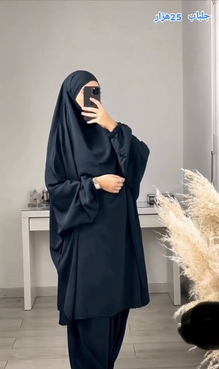 السلام عليكم من ئه ف جلكه يي دوو پارجه ي هه ي بس قماش وه كي يي عه بايه بس بو ئافره ته کا بلند بيتن جونكي مه زن و فره هن 25 هزا را گه هاندن قه بس ده ر هجك زيده تر لاستیکه و جانتره

ده ستیریا ئه دمينا بيتن


**إذا كنت صاحب هذا الإعلان وتريد حذفه لأي سبب، رجاءا أرسل رسالة إلى الدعم الفني**