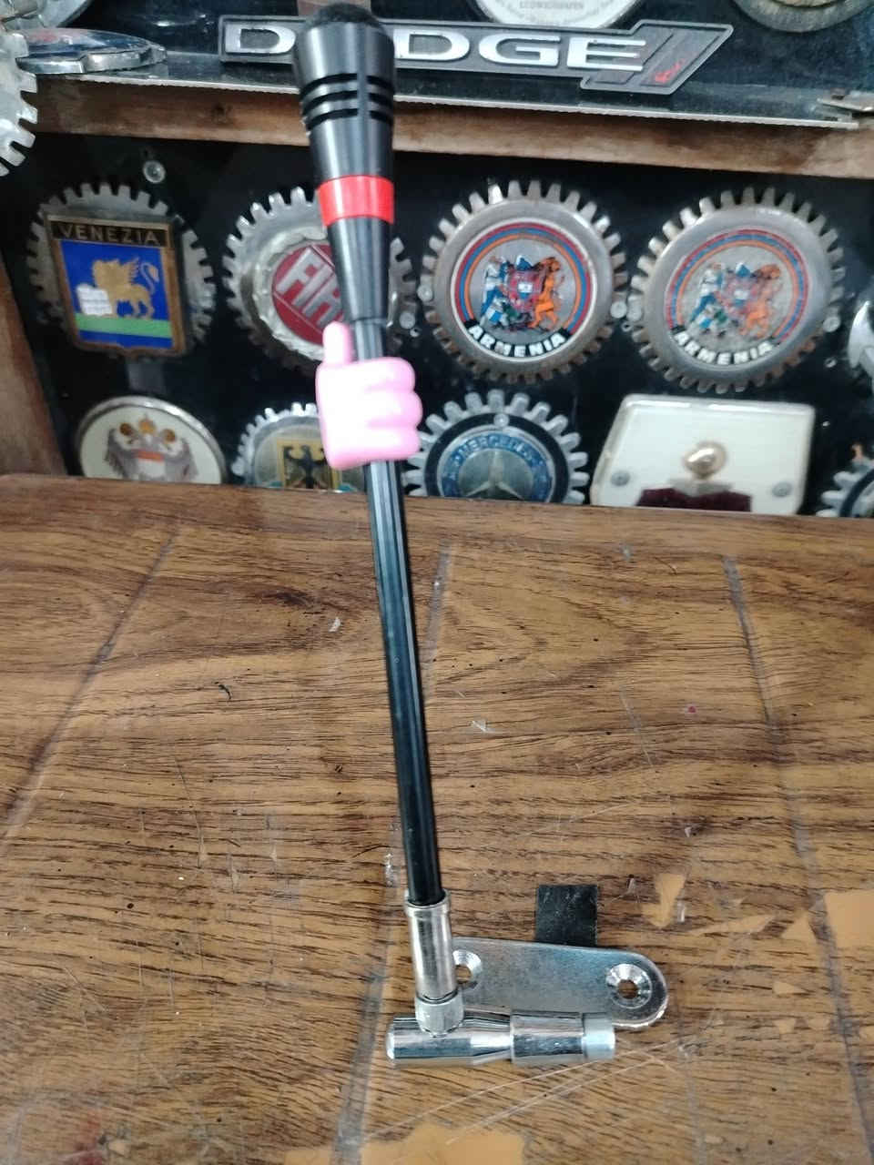 السلام عليكم للبيع مايك ينشد بالدشبول
للاستفسار ***********
يوجد توصيل بغداد وجميع المحافظات 3000 فقط 
#كماليات_عالم_زينه_السيارات
