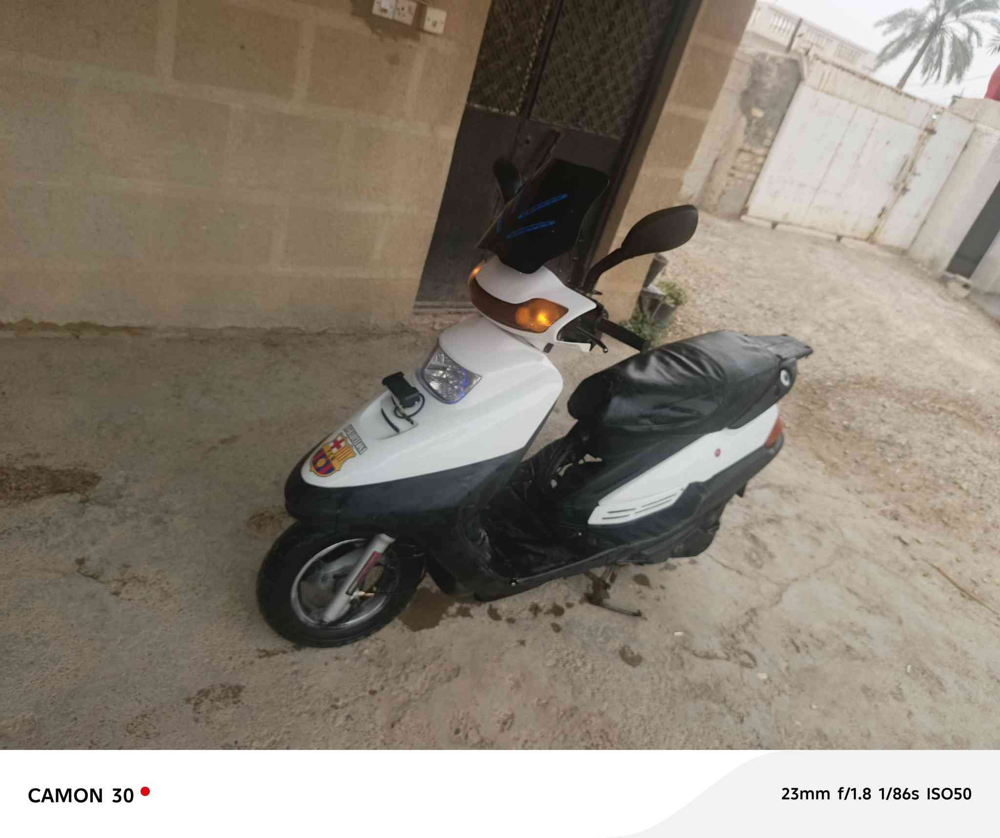 سلام عليكم 
دراجه فضائي 140 للبيع 
درجه اي نقص ما بيها كفاله عامه 
مكاني الشيخ حمد 
***********بي واتساب 

***********
