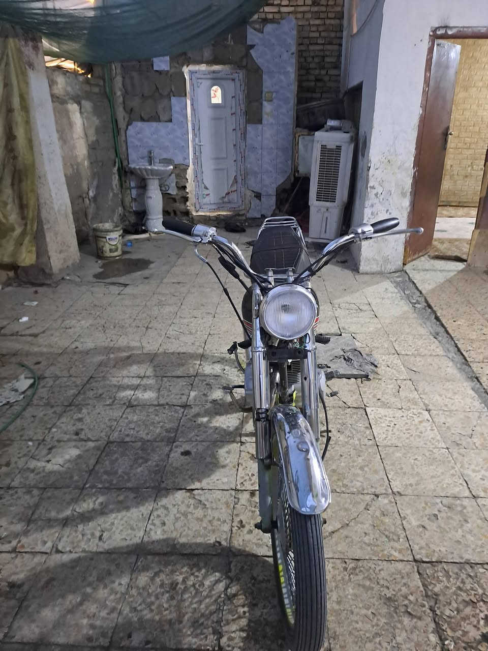 السلام عليكم دراجه نامه للبيع موديل 20 اوراق مامفتوحه السعر 450 وبيه مجال قليل ***********
