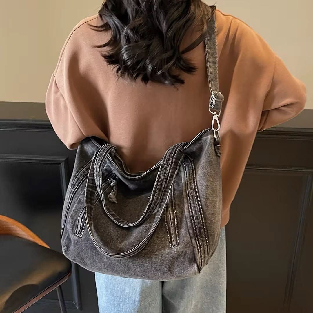 ✨ HM Denim Bag ✨

شنطة جينز بتصميم أنيق وعصري، تجمع بين العملية والستايل بكل تفاصيلها 💙
مناسبة للدوام، الجامعة، الطلعات والاستخدام اليومي، وتنسق بسهولة مع مختلف الإطلالات 🤍

💰 السعر: 16,000 د.ع
🚚 التوصيل إلى جميع محافظات العراق: 4,000 د.ع فقط
✅ ضمان فحص القطعة أمام المندوب قبل الاستلام

📩 للحجز والاستفسار مراسلتنا على الخاص.

#HM #Bag #DenimBag #IraqShopping 👜✨


**إذا كنت صاحب هذا الإعلان وتريد حذفه لأي سبب، رجاءا أرسل رسالة إلى الدعم الفني**