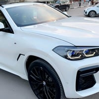 Bmw X6 50i 2023 شركة العروش  بي ام دبليو X6  محرك 8 سلندر 4400 تون تور...