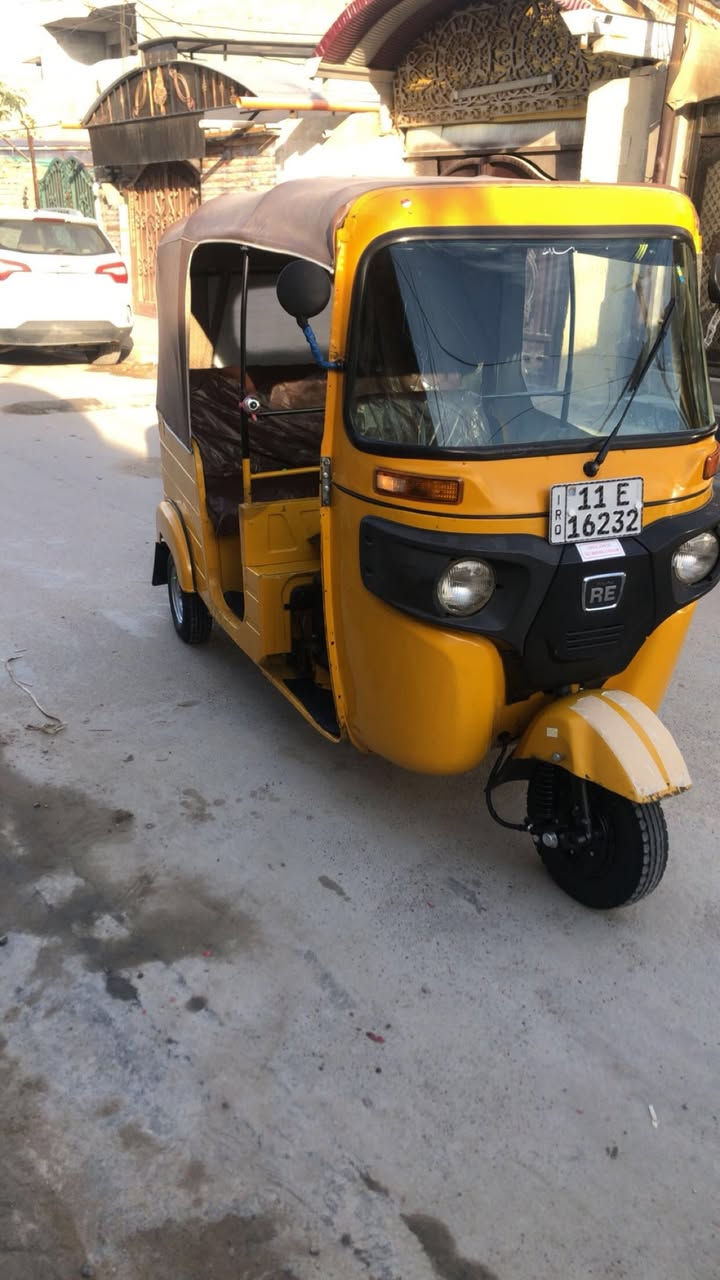 تكتك للبيع رقم وسنويه
كفاله لاضربه ولاصبغ 
***********
