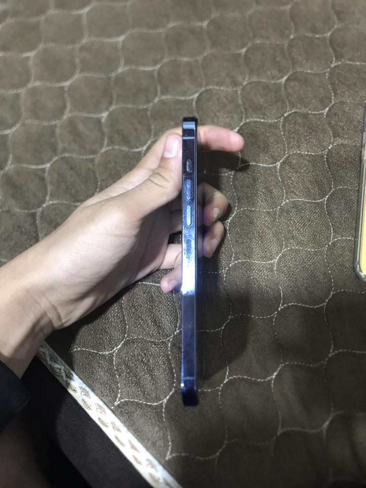 سلام عليكم ايفون 13برو ماكس ذاكره 256 بطاريه 80 تگ مبدل شاشه اصليه gx سعر 450 مكاني موصل ايسر رشيديه رقمي *********** كلشي شغال
