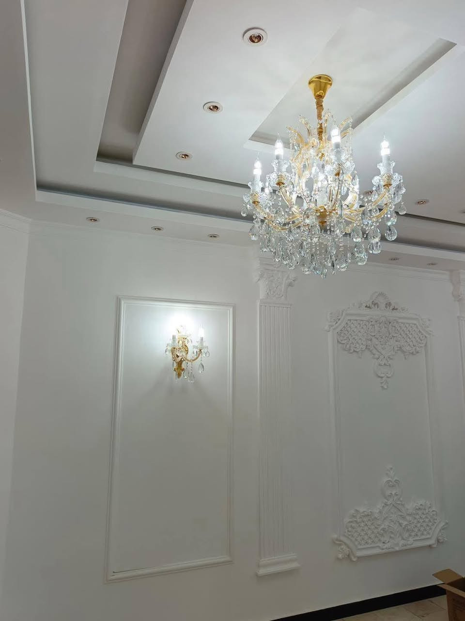 تتوفر ثريات الملكيه تصال عل رقم*********** ديوانية, القادسية
