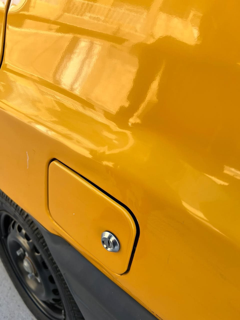 سايبا ٢٠٢١
السلام عليكم 
سايبا موديل ٢٠٢١
ماشيه ٣٨ حقيقي 
تايرات شركه
سبير شركه 
كير مكينه تبريد بحاله الشركه 
سياره جديده جدا 
بحاله الزيرو 
مكانهه بغداد جديده
باسمي شرط التحويل 
مصفره هيئه وغرامات 
سعرهه ٦٨ ورقه 

***********
