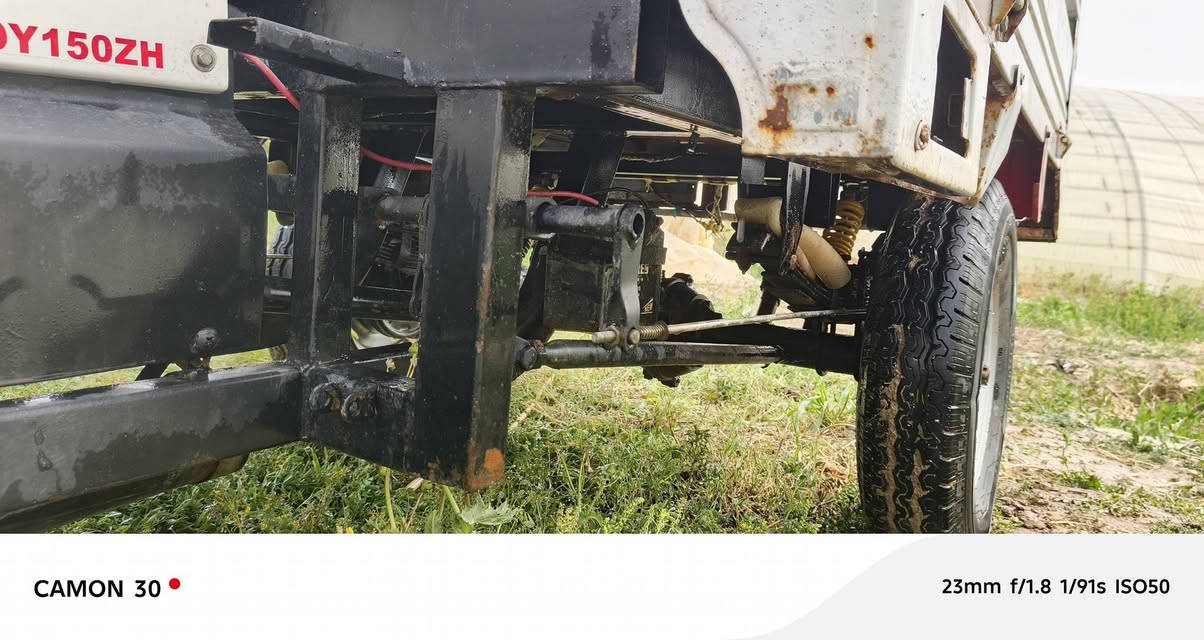 السلام عليكم ورحمة الله 
للبيع موديل 14 اوراق اصولي 
مكينة مفتوحة 
كهربائيات كاملة 
سعرها مليون و250 وبيهه مجال قليل مكاني الناصريه الغراف  ‏‪***********‬‏
