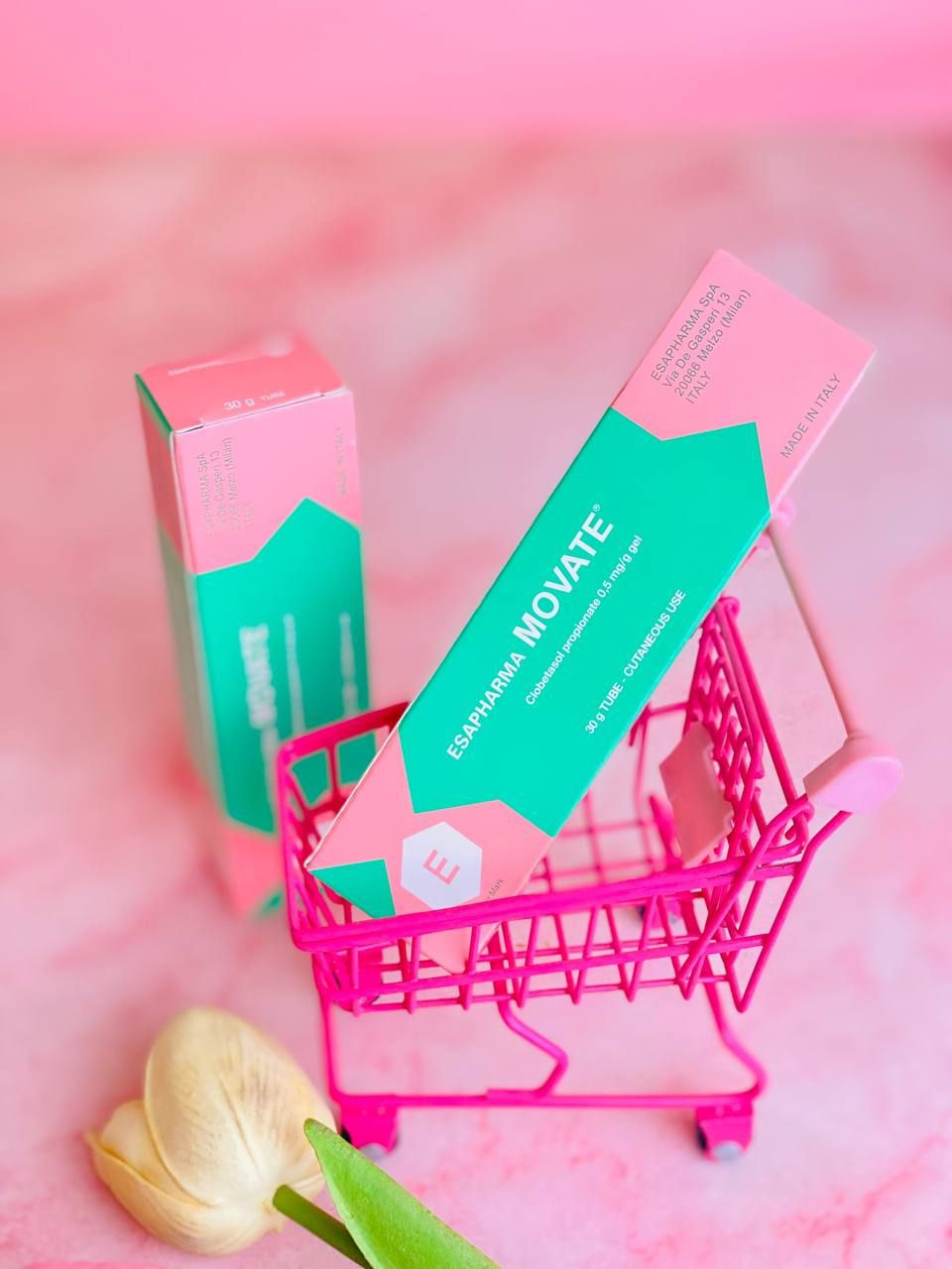 كريم موفيت الطبي الاخضر الأصلي المنشأ الايطالي ✅✅
لتفتيح وتبييض البشرة والجسم
MOVATE :كريم موفيت
#أفضل كريم طبي عالمي ايطالي لتبيض الوجه وتصفيته

كريم موفيت فى علاج اسمرار المناطق الداكنة بالجسم💕💕


**إذا كنت صاحب هذا الإعلان وتريد حذفه لأي سبب، رجاءا أرسل رسالة إلى الدعم الفني**