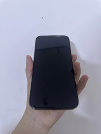 آيفون ١٦ برو ماكس • بطارية ٩٢٪ • ذاكرة ٢٥٦