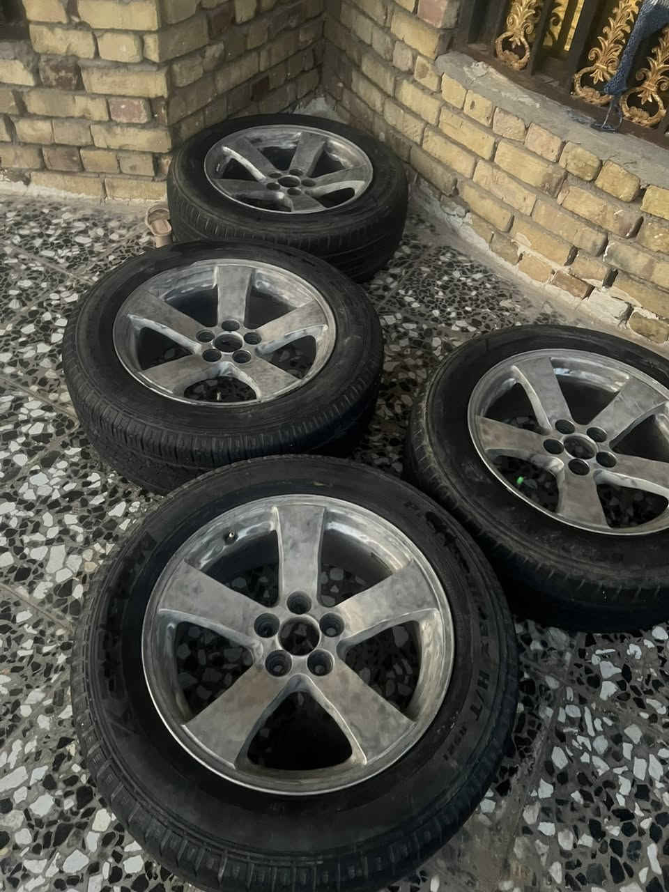 وياله هنه وتايراتهن مال جارجر للبيع ميسان الكحلاء ***********
