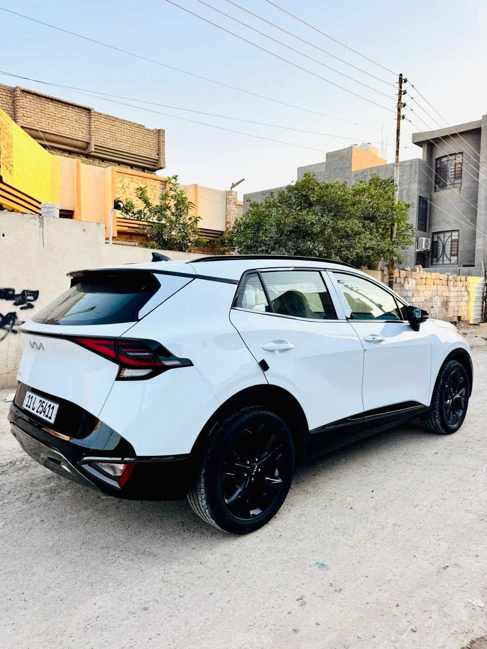 سلام عليكم 
سبورتج بلاك ادشن 2025
ماشيه 4000
سياره بسمي 
مكاني بغداد ابو غريب 
***********
***********
