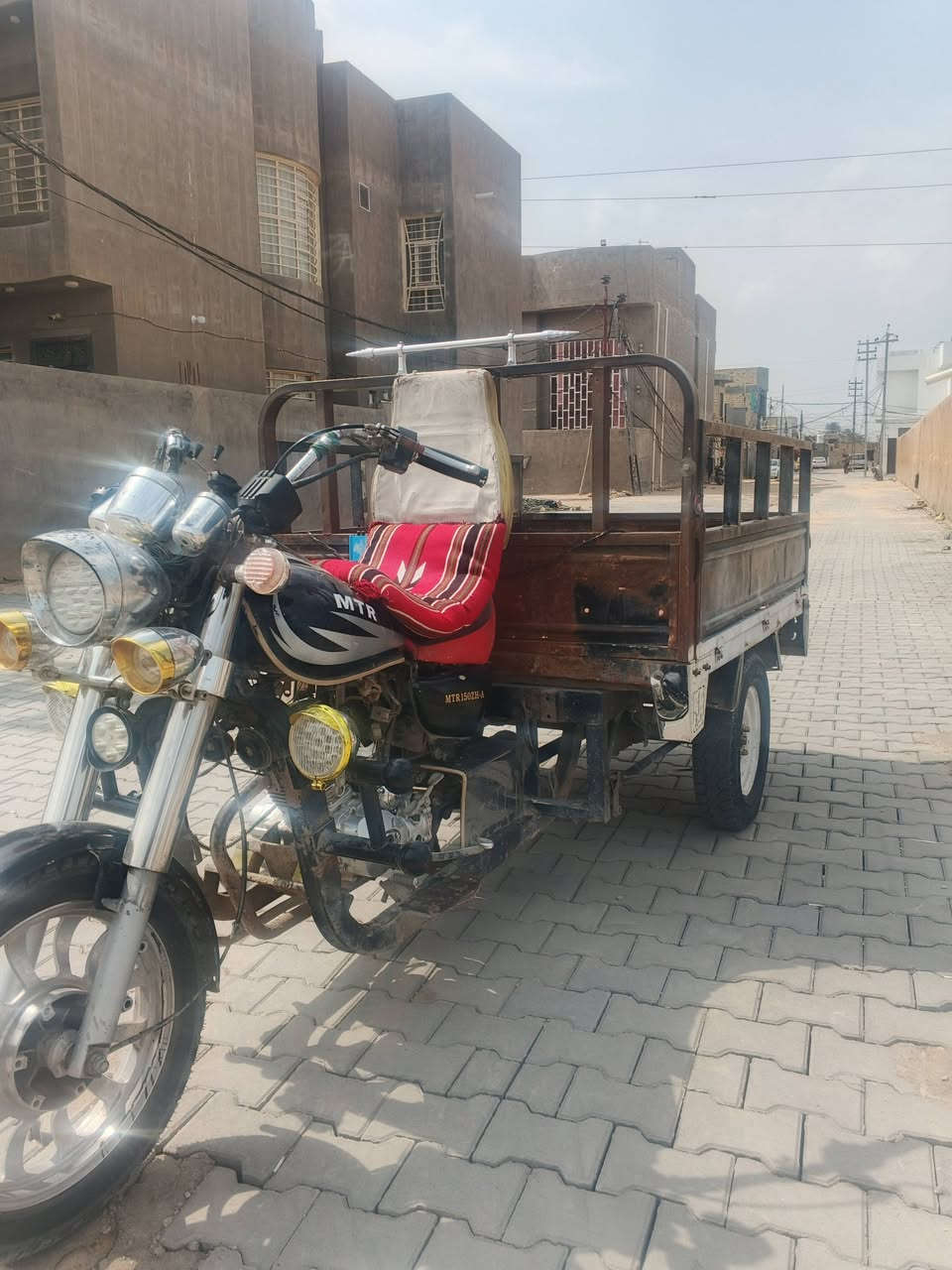 من رخصت الادم ستوته ام تي ار للبيع موديل 2013 شاصي مكفول ماعيزه شي وكيل حيدر جبرين اوراق سعر مليون و100 بي مجال ***********
