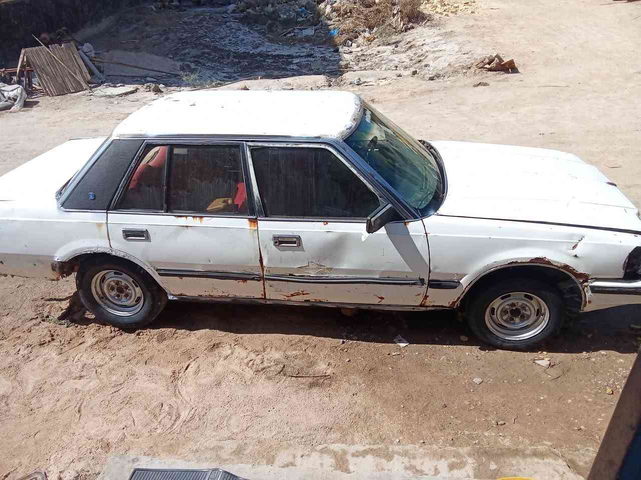 سلام عليكم للبيع مديل85كير ومكينه ففتي2/500 نضيف بيها تبخير قليل بدون تنقيص تخم تاير بديها حلو سياره بس عوزه شويه ترتيب رقم تميم سنويه ساقطه بيها وكاله مكان سوك الشيوخ***********
