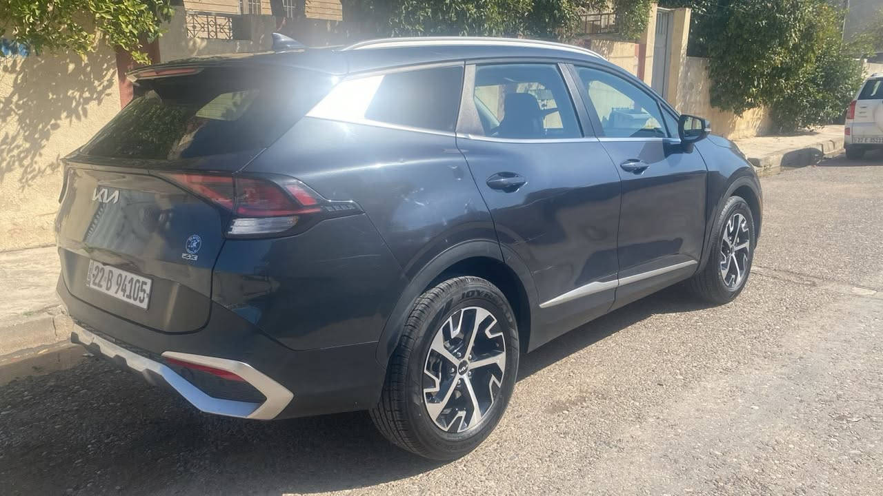 السلام عليكم اخون للبيع كيا سبورتج وارد أمريكي موديل 2023 السياره بيها مكانات صبغ أبيع 6قطع مكان السعر 168 وبيها مجال مكان السياره أربيل عنكاوه ***********
