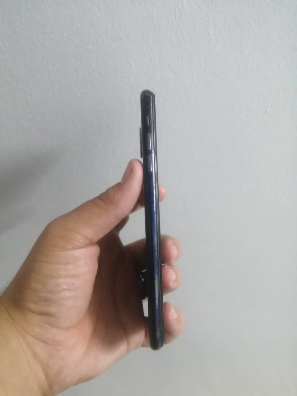 ايفوان لبيع اكس ماكس ذاكره 256 جهاز جديد
بطاريه مبدله 100
سيم كارت شغال واي فاي شغال 

شاشه تفصيخ ٣خيارات بس فيس ايدي مايشتغل
كاميراته حلوه السعر 165وبيه مجال ***********
