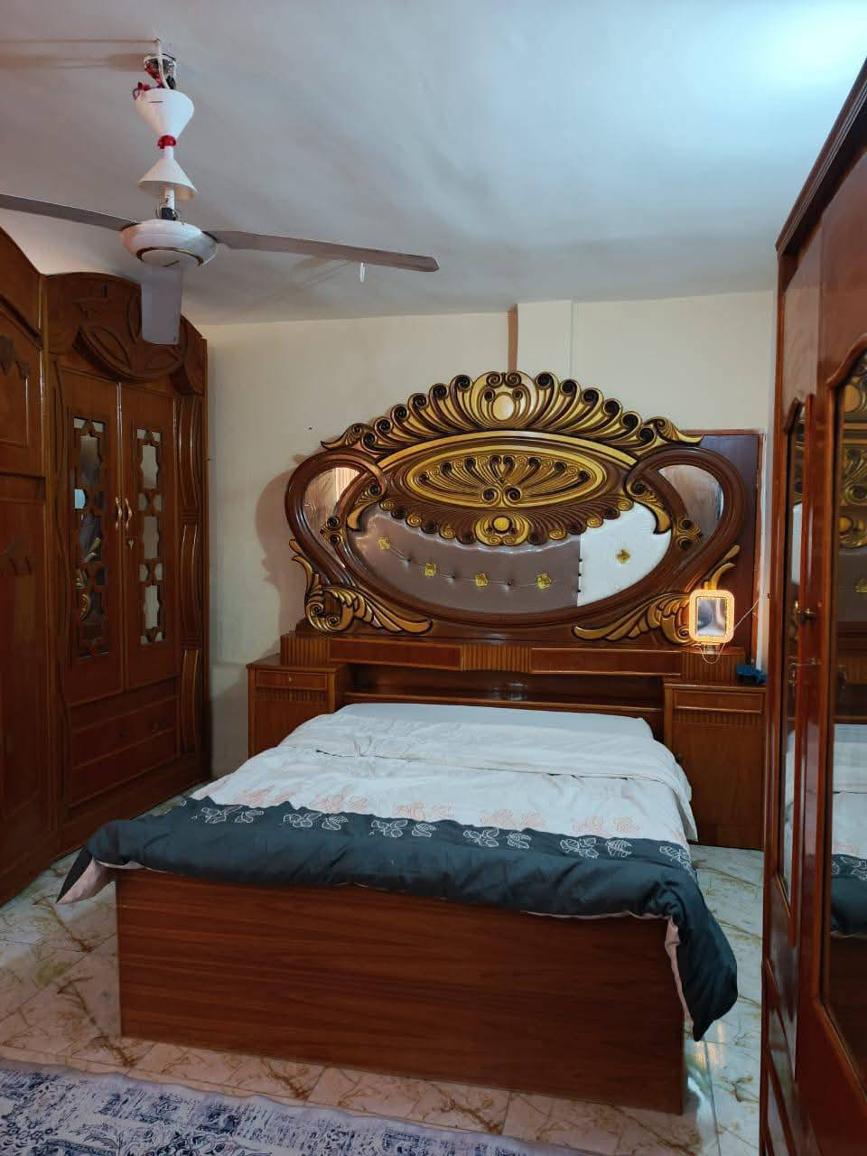 السلام عليكم
غرفة نوم للبيع 

نجارة خشب ثقيل نوع تسكام كنتور طابقين 

نظافه 100% 

السعر مليون وبيها مجال 

تخم ملكي للبيع 

10 مقاعد 

نظافه 100% 

السعر 650 وبي مجال

طبلات السعر 100 وبيها مجال 

بردات تفصال السعر 100 وبيهن مجال

ميز طعام 125 وبي مجال 

غرفة تركية 7 قطع 

نظافة 100% 

خشب ثقيل

السعر 500 وبيها مجال

العنوان المسيب

اي استفسار تفضل خاص


**إذا كنت صاحب هذا الإعلان وتريد حذفه لأي سبب، رجاءا أرسل رسالة إلى الدعم الفني**