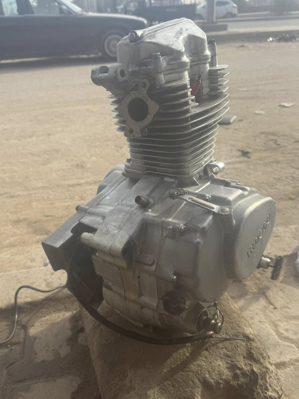 السلام عليكم شباب محركات ستوته و 4كير ع الفحص والشد يمي تأخذ جاهز وناعم السعر 100مع الشد واذا عندك محرك تنطي وتنطي فرق وبخدمت الطيبين مكاني نجف شارع السبيس قريب السوق ***********وات ساب ومتواجد ع الفيس
