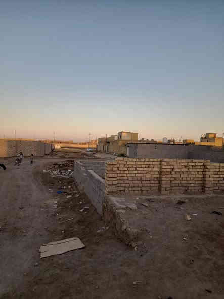 قطعة ارض زراعي للبيع منطقة الصخيين قرب جامعة ذي قار 
شارع حسينية الامام الغائب مساحه ٢٠٠متر الوجه ١٠ ونزال ٢٢ عرض الشارع ١٠متر 
لل استفسار اتصل على 
***********
