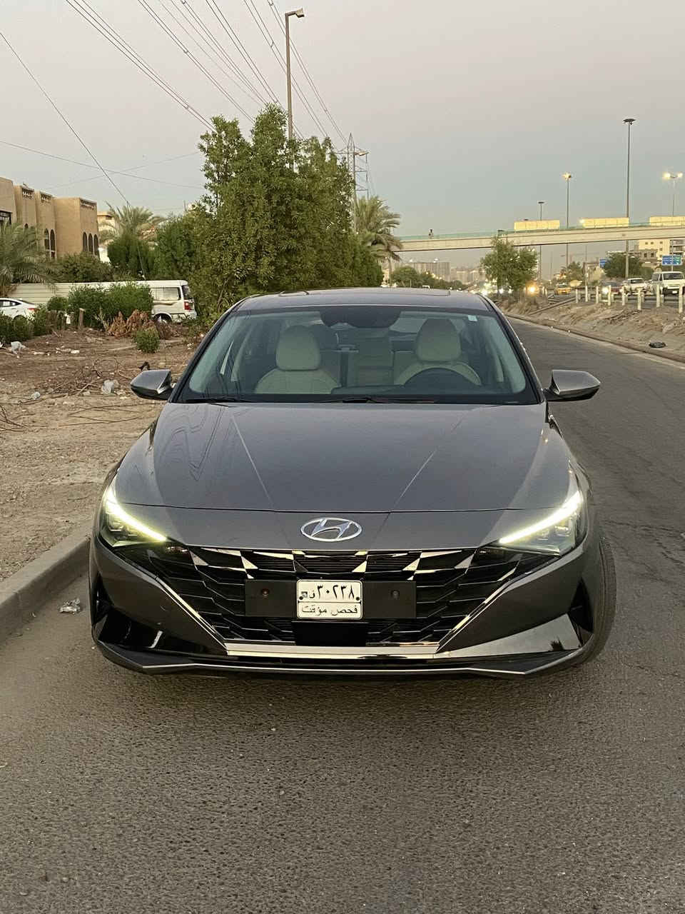 النترا لمتد 🔱 موديل 2023 لون شمباني للبيع
اعلى مواصفات بالنتراالسيارة حرة بدون رقم تترقم اي محافظة ايرباك بردات اليمين واليسار اربع قطع صبغ بها بدون كص او تبديل 
السعر140$ ورقة السعر قابل للتفاوض بالمعقول للاستفسار  *********** واتساب / عادي

صديقي العزيز اذا عجبك المنشور او لم يعجبك نورتنا بمرورك الكريم واترك اثر طيب يدل على سمو اخلاقك الطيبة

 مواصفات لمتد limited
١-بصمة تشغيل ابواب وصندوك. (بصمة ابواب لمس) 
٢-فتحة سقف ( سلايد روف ) 
٣-محرك 2000 دوش
٤-كاميره  خلفية دوارة
٥-رادارات 360 درجة ( امامي جانبي خلفي ) مع مانع التصادم الامامي والجانبي والخلفي
٦-التحذير عند فتح الباب 
٧-تحكمات ستيرن 4 جهات 
٨-دشبول شاشة 4 وضعيات للعدادات
٩- 3 وضعيات قيادة ( عادي سبورت ذكي ) 
١٠- مثبت سرعة ذكي ( التحذير عند مغادرة المسار )
‏١١-Auto Hold حساس الازدحام
١٢-الهاند بريك بصمة
١٣-شاشة بلازمة حجم كبير لمس تدعم نظام الابل كار بلي والاندرويد اوتو بدون كيبل يربط التلفون واير ليس و GPS  
١٤-شحن واير ليس 
١٥-ويل كب ١٧ مميز 
١٦-نظام الصوت Bose عدد السماعات 8 
١٧-تشغيل عن بعُد 
١٨-اشاير بال مري
١٩-اضواء ترحيب عند الاقتراب 
٢٠-لايت لد 3عدسات وسكنات لد 
٢١-كشنات جلد لون ابيض
٢٢-نقطة عمياء
٢٣-تدفئة بالكشنات
٢٤- لد متغير الالوان 12 لون على طول الدشبول
٢٥- كير اوتماتيك و S عادي
٢٦-تحديد مسار وقيادة ذاتية  ورادار امامي 
٢٧- مانع انزلاق
