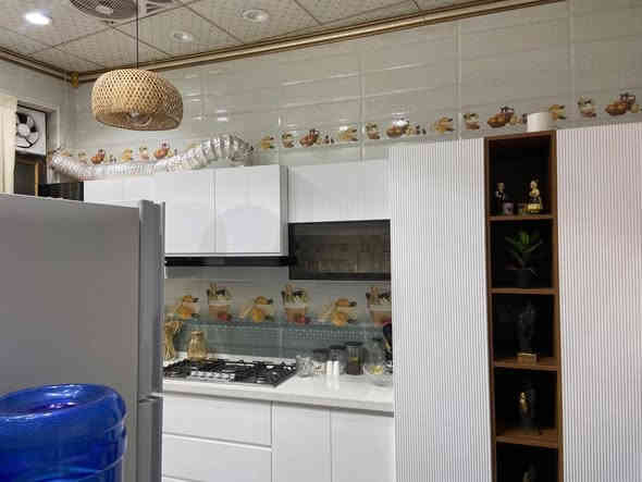 ⭕️دار للبيع في حي الصحة خامس دار عن جسر بتة (موقع مميز)

⭕️المساحة ١٠٠م زراعي واقع حال ١٢٠م

⭕️بناء حديث طابقين 

⭕️الطابق الارضي يحتوي على صالة وهول ومطبخ ومجمع صحيات وكراج سيارة 

⭕️الطابق الثاني يحتوي على غرفتين نوم ومجمع صحيات

⭕️السعر (٢٢٠) مليون قابل للتفاوض 

 

*نستقبل جميع عروضكم السكنية 🏠 والتجارية 🏡 بكافة مناطق الحلة 
……………………………..
للمزيد من المعلومات

مراجعة مكتب بابل الكائن في شارع ٦٠ مقابيل حلويات ريف دمشق او سفينه النجاة سابقاً او الاتصال ☎️ 

***********ابو احمدالاسدي  
***********احمد الاسدي
***********امير الاسدي
