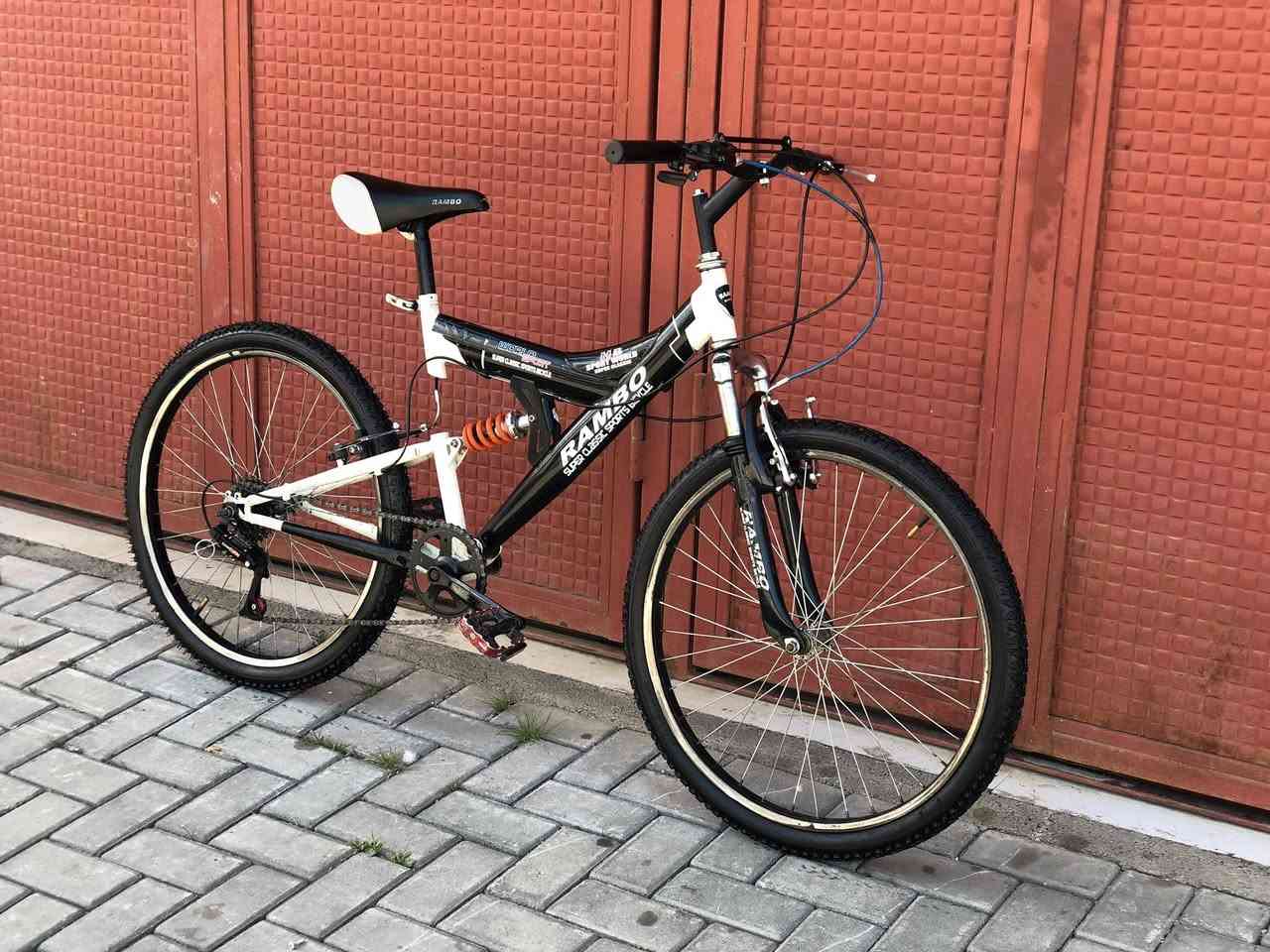 بايسكل 

قياس / ٢٤

بریکات فحم

٧*١ كير 

دبل امامي و خلفي 

إطارات جديد

سعر / ٧٥ الف

مكان سليمانية 

توصيل موجود


**إذا كنت صاحب هذا الإعلان وتريد حذفه لأي سبب، رجاءا أرسل رسالة إلى الدعم الفني**