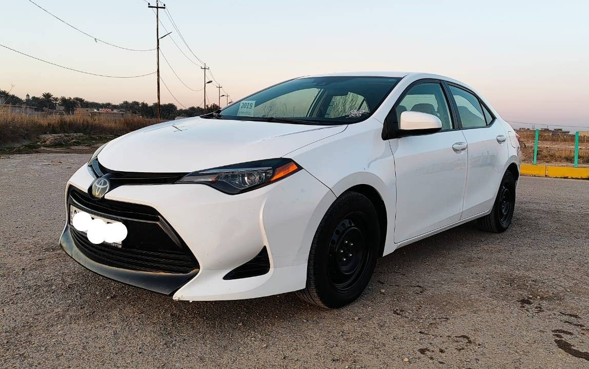 كورولا (2019) رقم سليمانية  لون (ابيض ثلجي) سيارة عل بلاد بدون ارباك ما مفتوح بيهة برغي عدا الشمعات، ماشية (96000)، سيارة جديدة جداً على وضع الشركة، الحادث (تخريب واجهة الدشبول)  فقط ، والسيارة باسمي هزة جديدة، سنوية جديدة الى (2028)، سعر السيارة (163))
عنوان/ديالى-الغالبية
رقم الهاتف/***********
