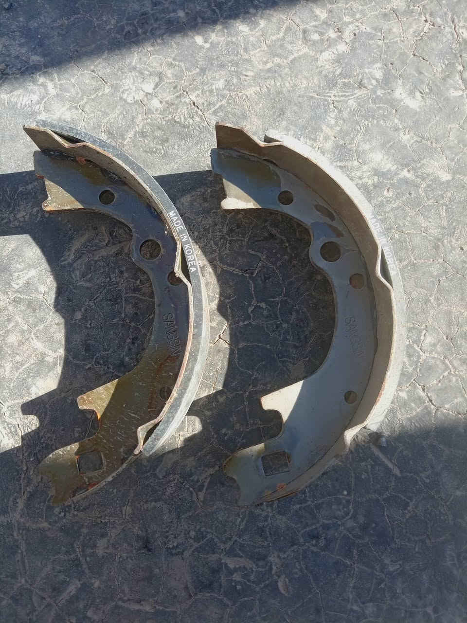 سلام عليكم ذني مال فوتيره الي يريد يشترين هاذ رقمي *********** والسعر 40 قفل
