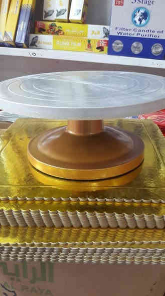 بسم الله الرحمن الرحيم....
حافظة كيك ق25 .💥💥💥

إسناد دوار فافون وبلاستل.🍞🍞🍞

متوفر حاليا عند سفريات المعموري 👍👍👍 

بابل المسيب حي المعلمين الاولى مقابل اسواق الميسرة ⛱️⛱️⛱️ 

يوجد خدمة توصيل لكل المحافظات واتس اب ماسنجر على رقم 
***********.🚛🚛🚛

سفريات المعموري ترحب بكم وتوفر لكم كل ما تحتاجونه من سفريات 🌹🌹
