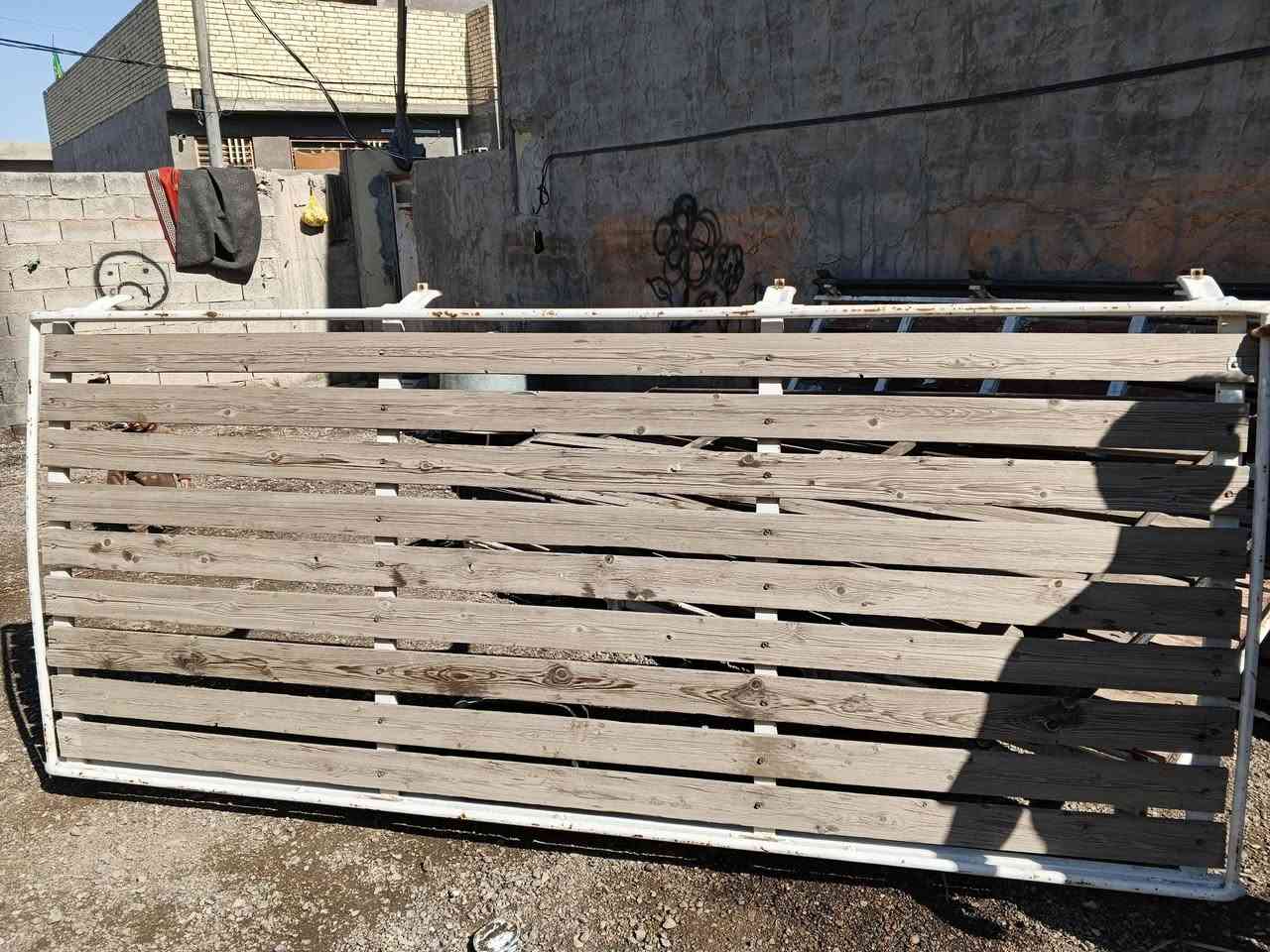 سلام عليكم سيبايه مال فتون البيع
وعندي بعد 5 مال فتون وجوان ونيسان عنواني بغداد 
***********
