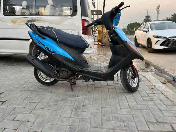 السلام عليكم دراجه ماكس عدله 120 شغاله سلف هندر وشلعه ومعدل مكان بغداد شارع الضغظ سعر400وبيها مجال رقم لهاتف***********
