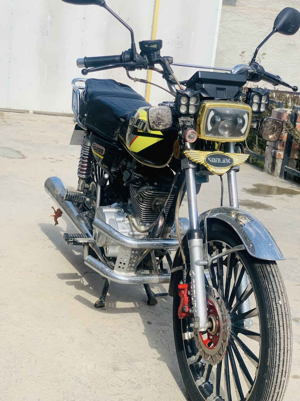 سلام عليكم سيفان موديل 24كامل مكمل مكفول السعر 675(***********)
