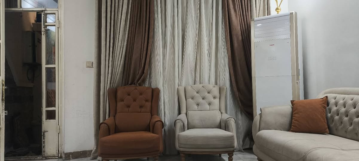 تخم تركي للبيع 10مقاعد لونين بيج ومشمي والقنفات الكبار تنفتح سرير للتواصل خاص .


**إذا كنت صاحب هذا الإعلان وتريد حذفه لأي سبب، رجاءا أرسل رسالة إلى الدعم الفني**