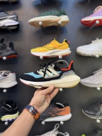 النوع/اديداس الترا بوست القياس/42 السعر/65 للحجز والاستفسار07869888380