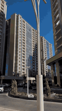 New spacial apartment for Rent 
2+1 in EMPIRE SQUARE 
Fully Furnished (the apt Not used before) 
Area: 140 sqm
Floor no:17
External View with high Privacy (opened view) 
—————
Price per month : 1200$ (3 months in advance)
            1100$ (4 or 6 months in advance)
            1000$ ( 1 year in advance)
————
Services : 113$ per month
Electricity: 50-150$ per month (depends on usage)
Internet (minimum package 21$) per month
————
For more info contact us DM or Whatsapp 
✅ ***********
#erbil #baghdad #apartment #Apartmentforrentinerbil #realestate #empire #empiresquare
