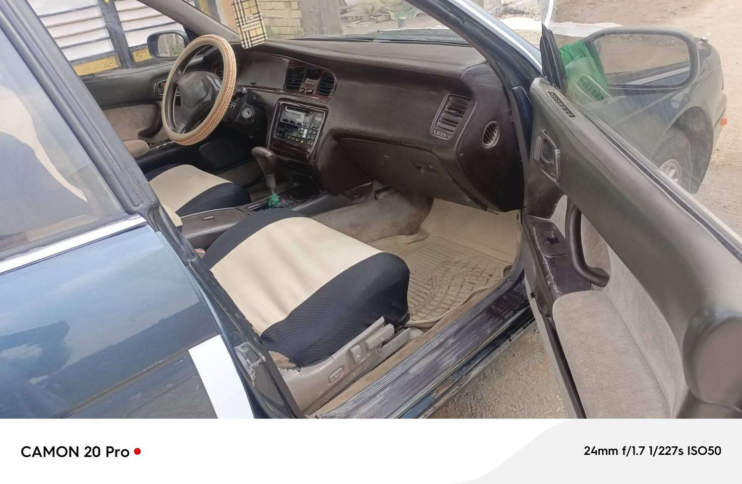 بطه موديل 92 رقم واسط راعيها قريب مني مشروع وطني سنويه لل 27 كير ومحرك وصدر وتخم تاير كلهم جدد دواخل نظافة فول كهربائيات كلها شغاله مكفوله من أي عيب شرعي..... بيها صبغ مكانات قليلة .....#خلاصة الكلام السيارة نظيفة جداً جداً 💯 السعررر مناسب 52 ورقه وبيها مجال قليل المكان واسط صويرة للاستفسار ***********
