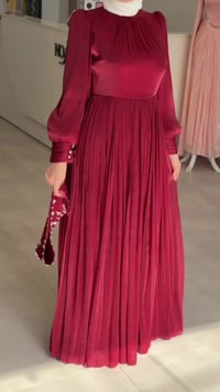 اوركنزه ايطالي • مقاسات ٣٨-٤٨ • متوفر جملة