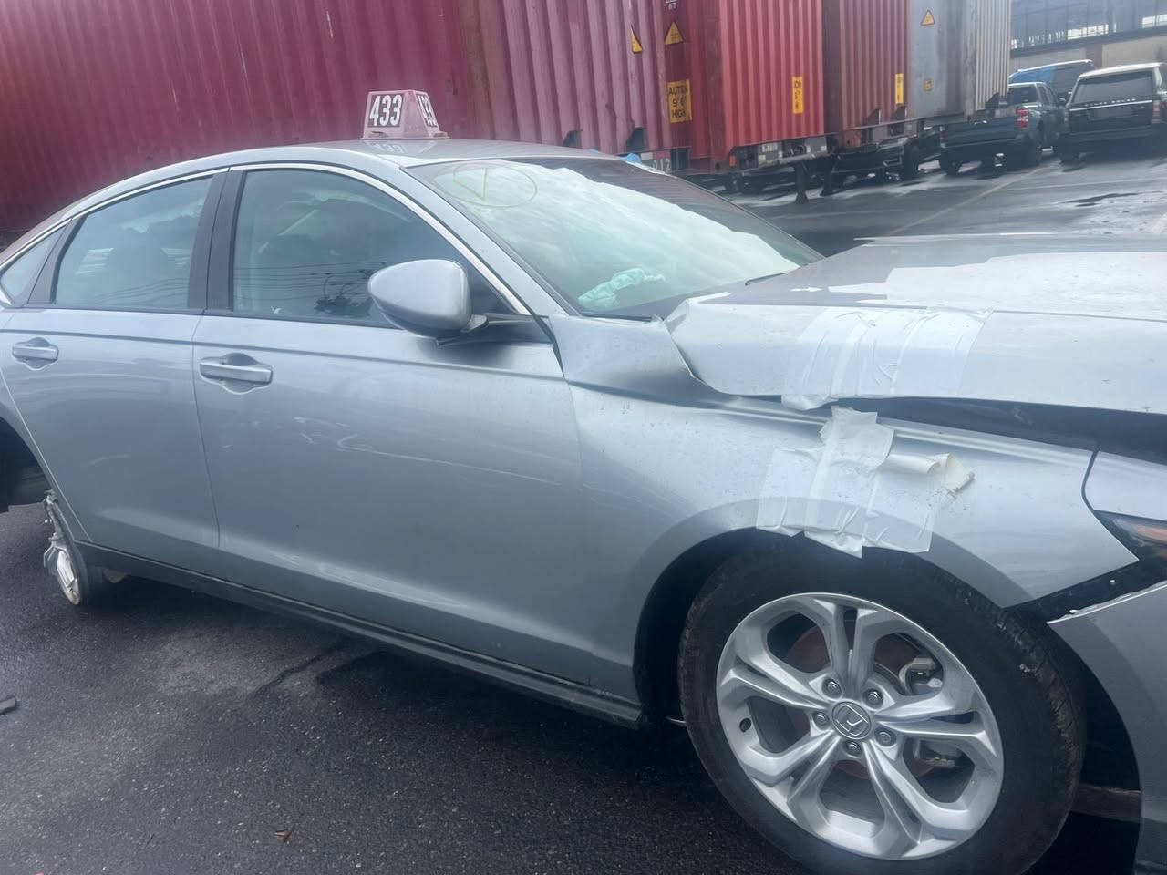 للبيع اكورد
2024
دخول جديد 
منفيس بسمي  ع حادثها سيارة 
سعر124ورقة بي مجال 
الاتصال***********
مكان سيارة بغداد حي قادسية
