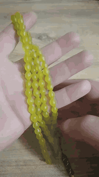 مسبحه من البازهر الافغاني لون مميز عدد 101 الطول 45 سم السعر 25 الف واصل داخل بغداد وللمحافظات ***********
