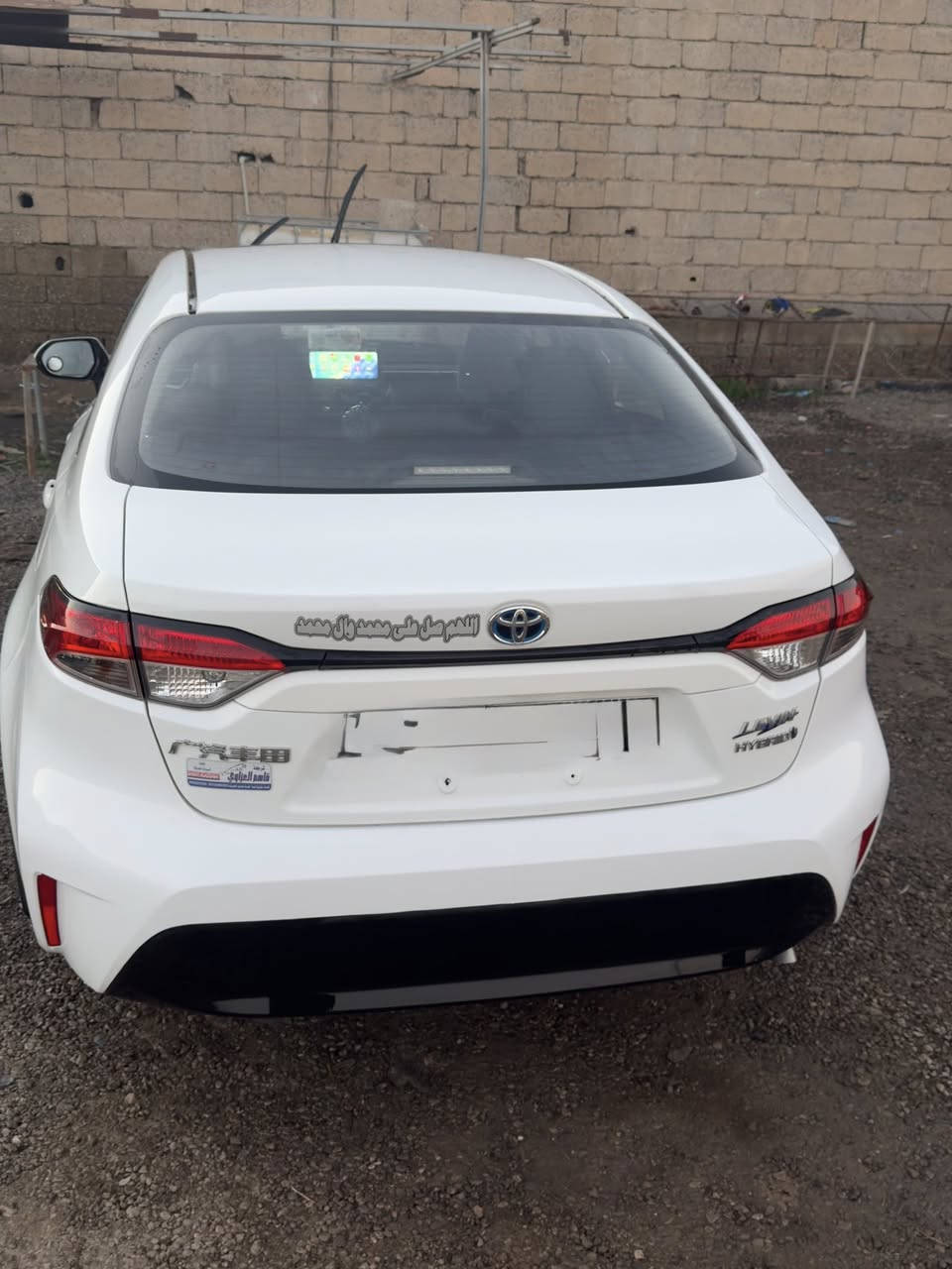 كورلا هايبرد 2023  الشكل الأمريكي كفاله عامه ماشيه 56 الف جديده جدا فول مواصفات S 
بصمه سلايد شاشه كبيره 
حساس امامي وخلفي 
رادار امامي وخلفي تحديد مسار مثبت سرعه فول مواصفات 
محرك 1800 
وبعد بيها هواي مواصفات 
مكان :- ديالى والرقم بغداد 
السعر 145 وبيها مجال بسيط جدا 
رقم الهاتف :- ***********
***********
