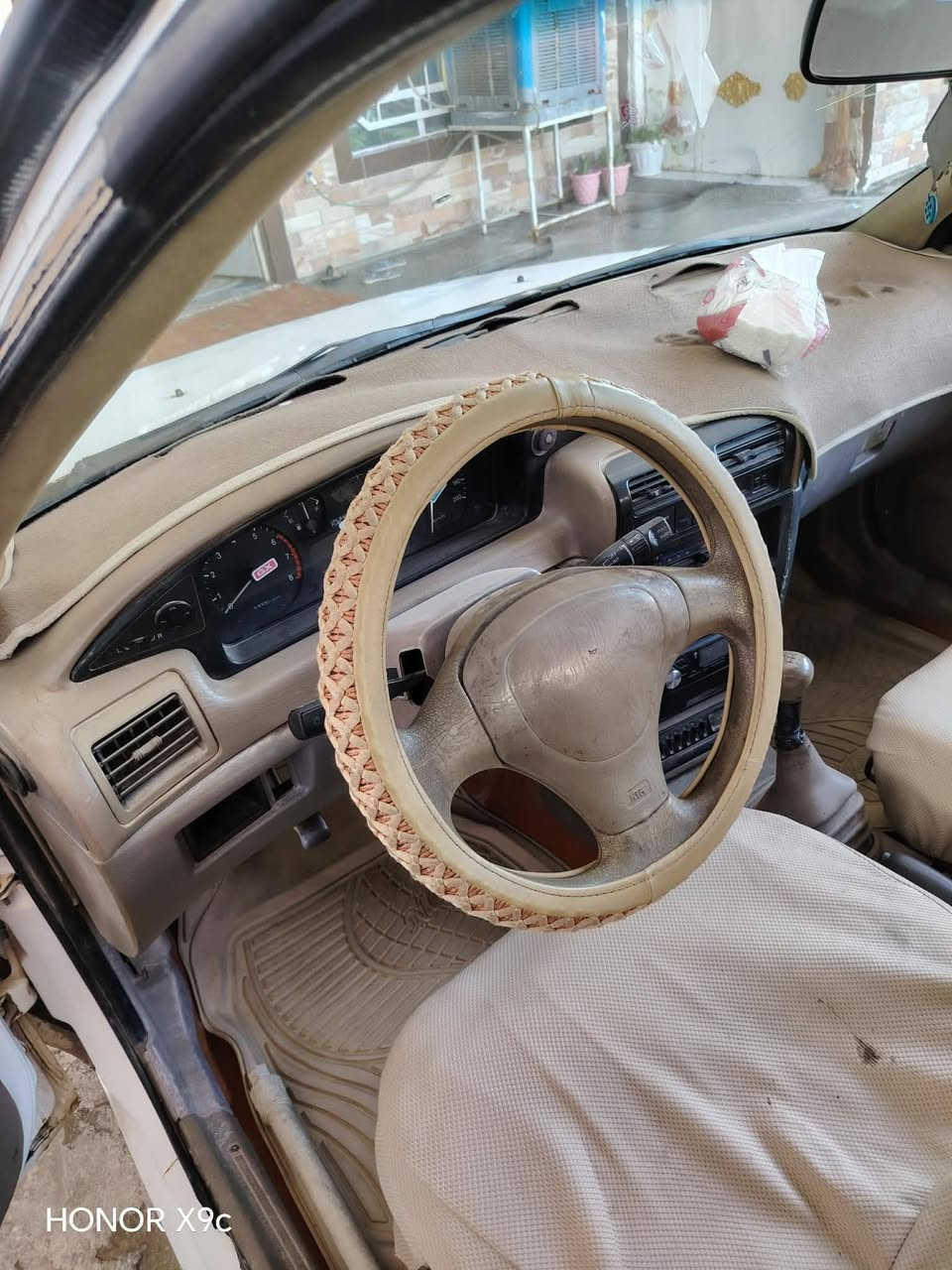 للبيع كيا سيفه موديل 93نضيفه 25عشرين ورقة بيها مجال
***********
