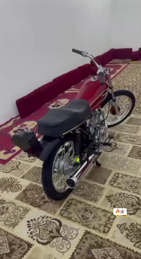 سلام عليكم دراجه للبيع اوراق اصولي موديل 20دراجه مفتوحه بس ولفات سعر 800وبيه مجال ناصريه مركز👍🔥


**إذا كنت صاحب هذا الإعلان وتريد حذفه لأي سبب، رجاءا أرسل رسالة إلى الدعم الفني**