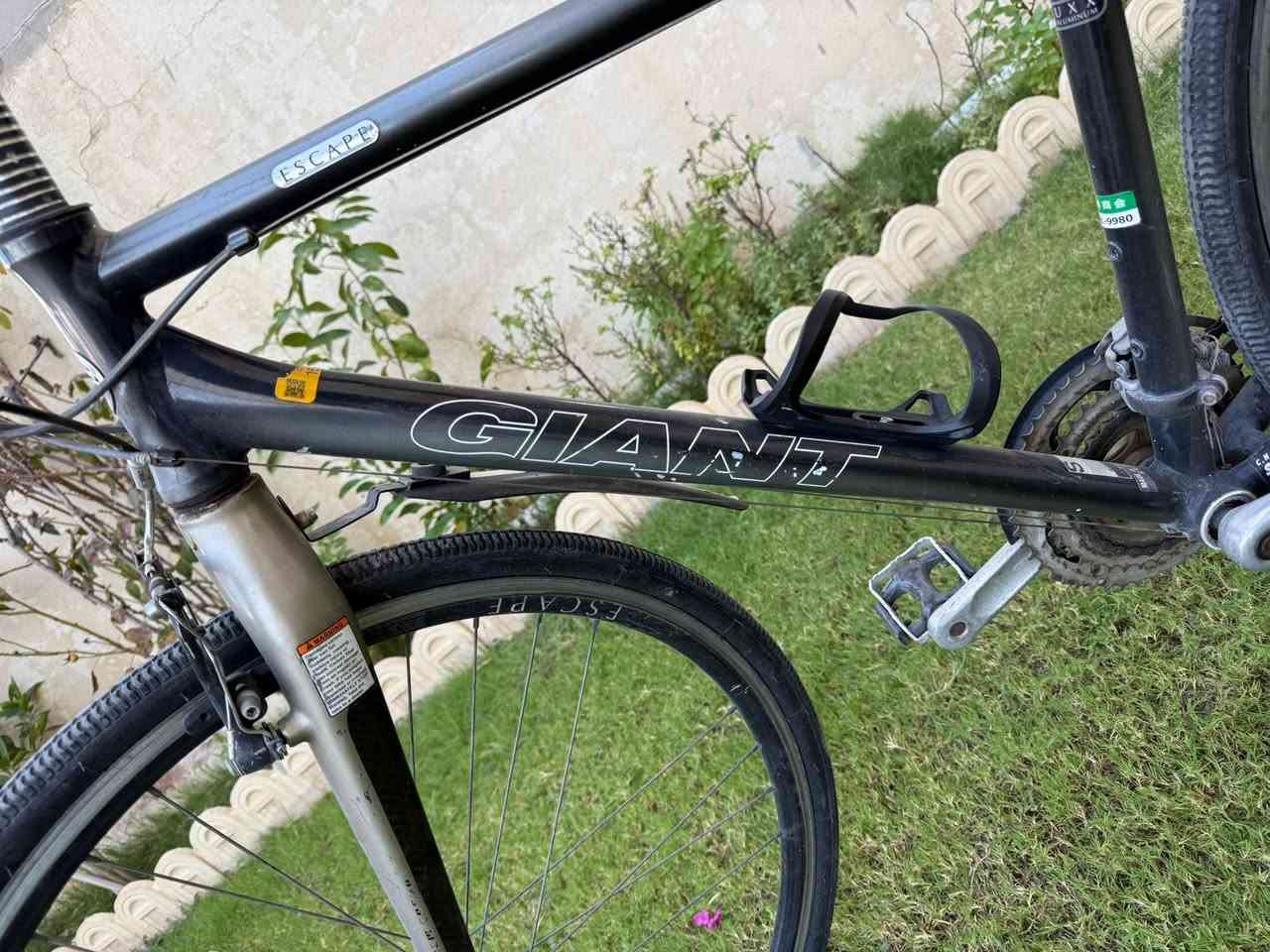 پاسکیل مارکەی GIANT
بۆ فرۆشتن/ شوێن: هەولێر
ئەگەر کڕیاری نرخی پێبدە، بە نرخی گونجاو دەیفرۆشم.


**إذا كنت صاحب هذا الإعلان وتريد حذفه لأي سبب، رجاءا أرسل رسالة إلى الدعم الفني**