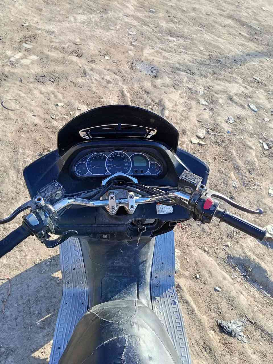 سلام عليكم ماجسته دبل رون شغاله كلشي ما بيها بس اني ابيع كوم حديد اطيكياها تشتغل بس بدون باتري جيب باتري وياك وشغل مكاني حله شارع 80 مال كربله السعر 200 قرب موقف الكيات ***********
***********
