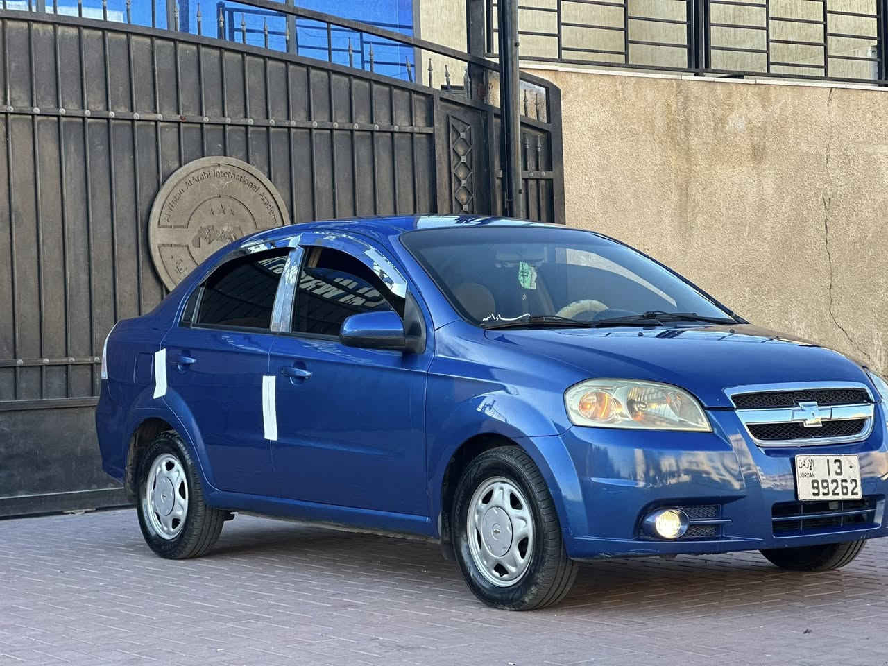 بسم الله الرحمن الرحيم
0780885797

سياره شفر وليت أڤيو 

       

بسعر مغرررري.    (3400)

موديل 2011￼

فحص الشصيات 

الاماميه. ضربه راسيه.          ضربه راسيه 

خلفي

جـــــــــــيد.                    جـــــــــــيد

ماتور.  (1400) الاصلي. مسكر. فحص. 60% جــيد

جير اوتوماتيك. فحص. جــــيد

اكسات جــــيد

دهان نضيف جدا. كما هيّا بصور 

جنط الاصلي مع كوشوك جديد

غرفه لون بيج الاصليه جميله جدا كما هيّا بصور 

مسجل الاصلي. مع شاشه مع كاميرا خلفي مع حساسات شغاله ￼ airbag  شغال 

ممشى قليل. جدا 

￼اضويه مع اناره جميله جدا 

مرخصه سنه كامله 

￼ السيارة حبة بلادها بالصلاة على النبي مش ناقصها برغي دفتر شركتها معاها ￼

بسعر مغرررري. (3400)￼

أي استفسار الرقم.  0780885797


**إذا كنت صاحب هذا الإعلان وتريد حذفه لأي سبب، رجاءا أرسل رسالة إلى الدعم الفني**