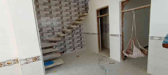 بيت للبيع بمساحة 115 متر 📢
🔘يحتوي على غرفة وصالة واستقبال ومطبخ وصحيات داخلية وخارجية
🔘 بناء بلوك أساس صب كونكريت وسقف عكادة 🔘الموقع النجف بالبراكيه كوفه شارع المعمل   شارع البيت 15 متر يبعد عن شارع المعمل 50 متر تقريبا  فوك من جامع الخزاعل باتجاه المعمل مقابل محطة ابو امين لتبديل الزيوت 
🔘السعر 25 وبي مجال 
🔘 للاستفسار الاتصال بمكتب الفهد للعقار أمانه الله بلغو من طرفي #حلا_سيف ***********
