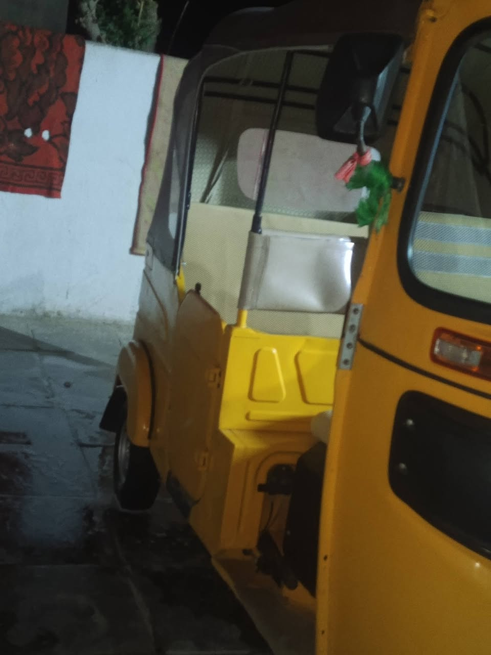 سلام عليكم تكتك البيع موديل 2021
نكليزي تحويل ثاني كفاله عامه السعر 7650
وبه مجال الشراي ***********
