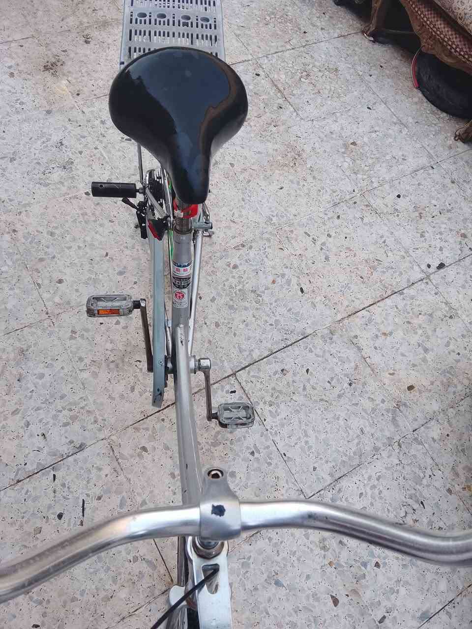 بايسكل حجم 26نضيف حيل مبي شي بريك شغال ويا السيده الثانيه عوزه جاملغات السعر 60بي مجال قليل


**إذا كنت صاحب هذا الإعلان وتريد حذفه لأي سبب، رجاءا أرسل رسالة إلى الدعم الفني**