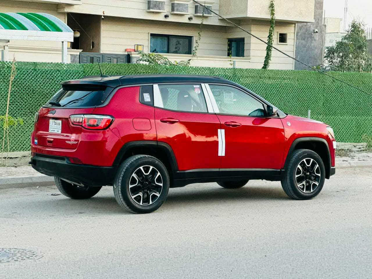 جيب كومباس 2019 ترايل هوك أعلى فئه حره مشروع وطني تريد تحويل تريد وكاله
فور ويل
كشنات جلد
محرك 2400
شاشه كبيره 
تشغيل عن بعد
ماشيه 60 
كير مكينه مكفولات
سياره جاهزه 
سونار مرفق وي الصور
سياره مكفولة من العيب الشرعي والكص والكلبه والتجيه بيه صبغ مكانات وتبديل
السعر /105 وبيه مجال بسيط 

مكاني ناصريه /المركز
للاستفسار ***********
